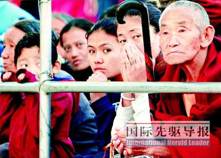 获美国籍“藏独”作家关注保持“难民身份”的藏人
